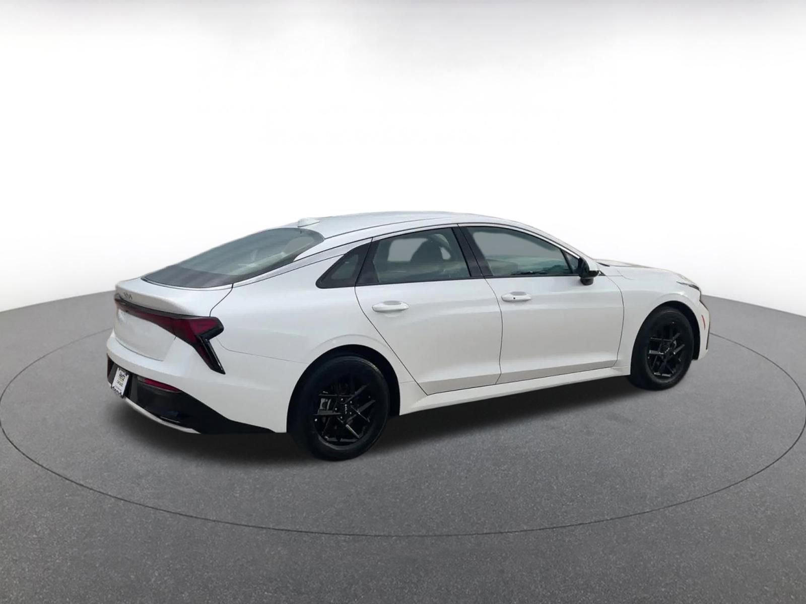 Used 2025 Kia K5 LXS image 15