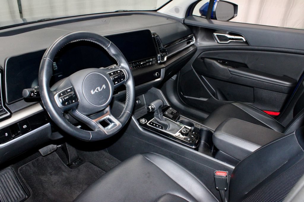 Used 2024 Kia Sportage EX AWD/4WD image 24