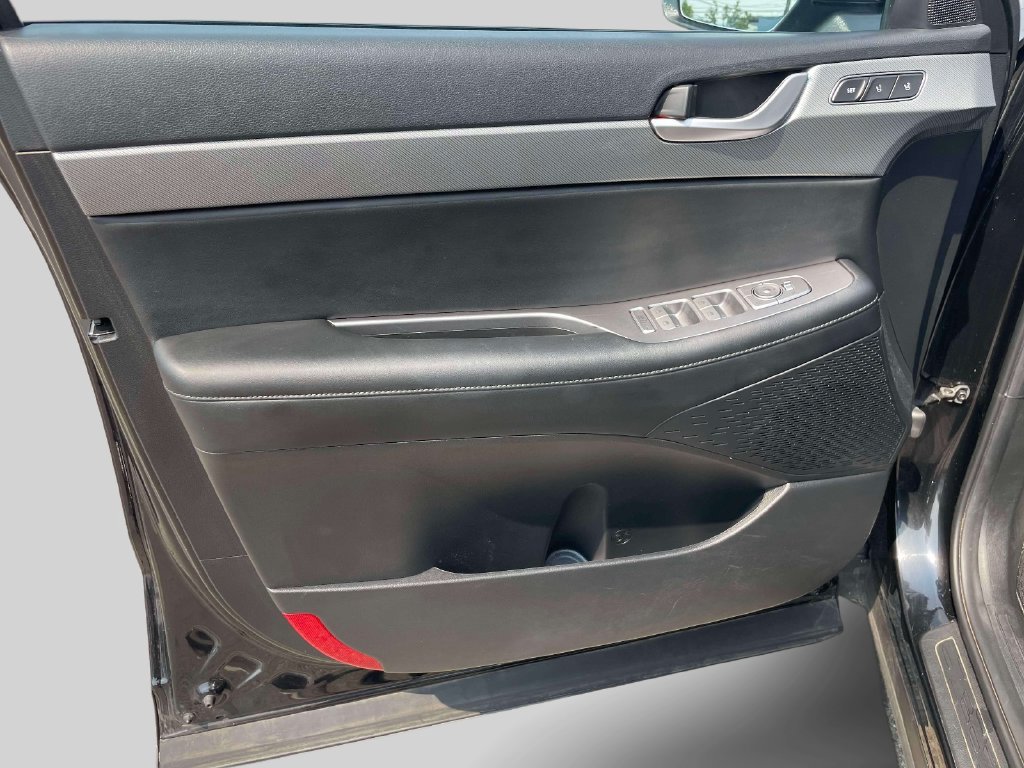 Certified 2025 Hyundai Palisade SEL AWD/4WD image 16