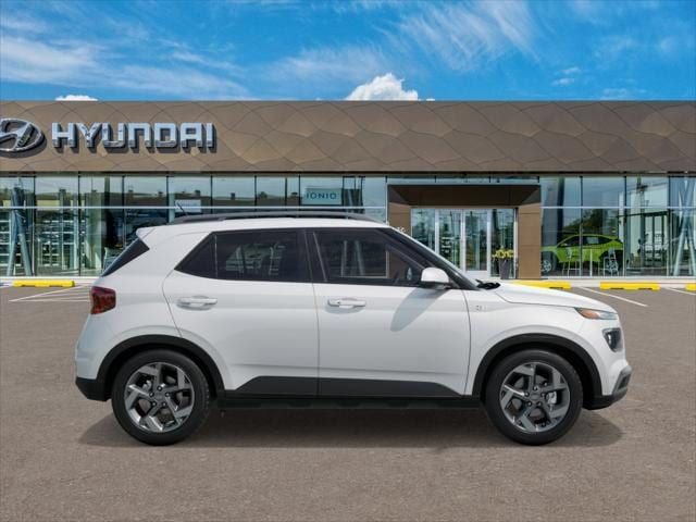New 2025 Hyundai Venue SEL FWD image 7