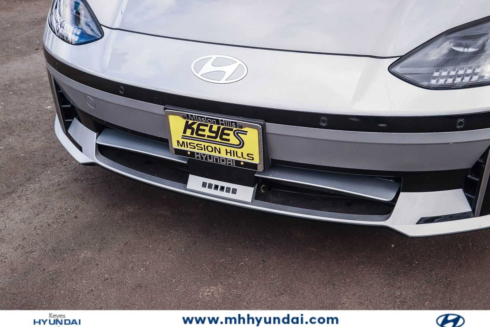 Certified 2024 Hyundai Ioniq 6 SEL RWD image 8