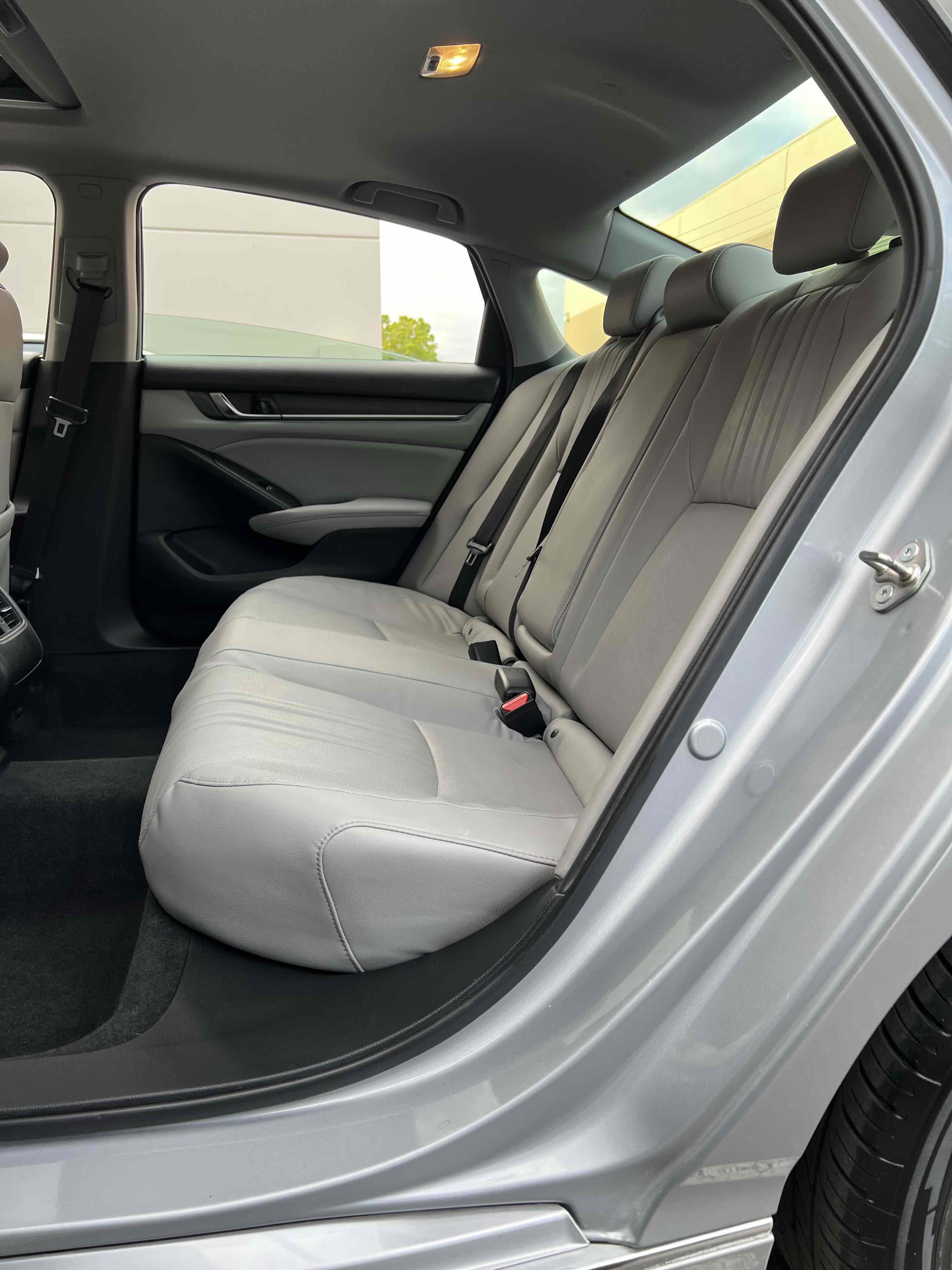 Used 2018 Honda Accord EX-L image 29