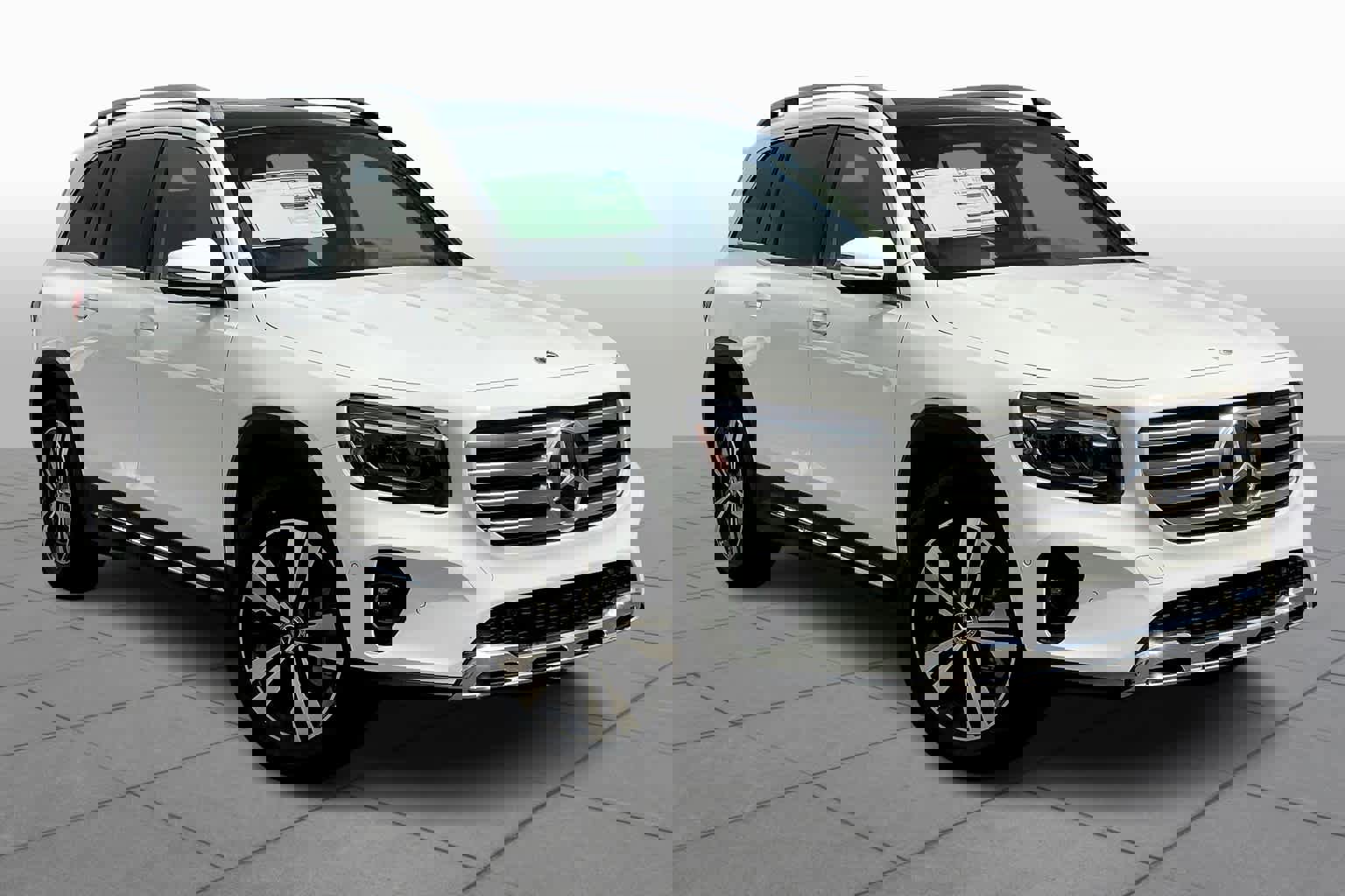 Used 2025 Mercedes-Benz GLB 250 GLB 250 image 2