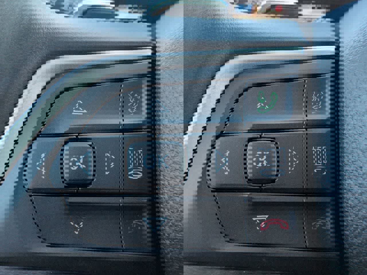 Used 2022 Jeep Grand Cherokee Limited image 23