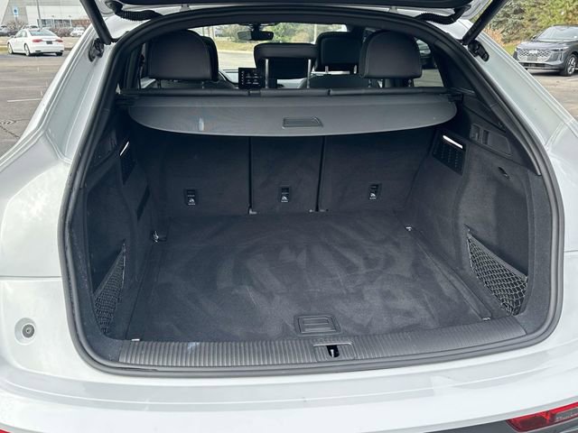 Used 2023 Audi Q5 2.0T Premium w/ Convenience Package image 14