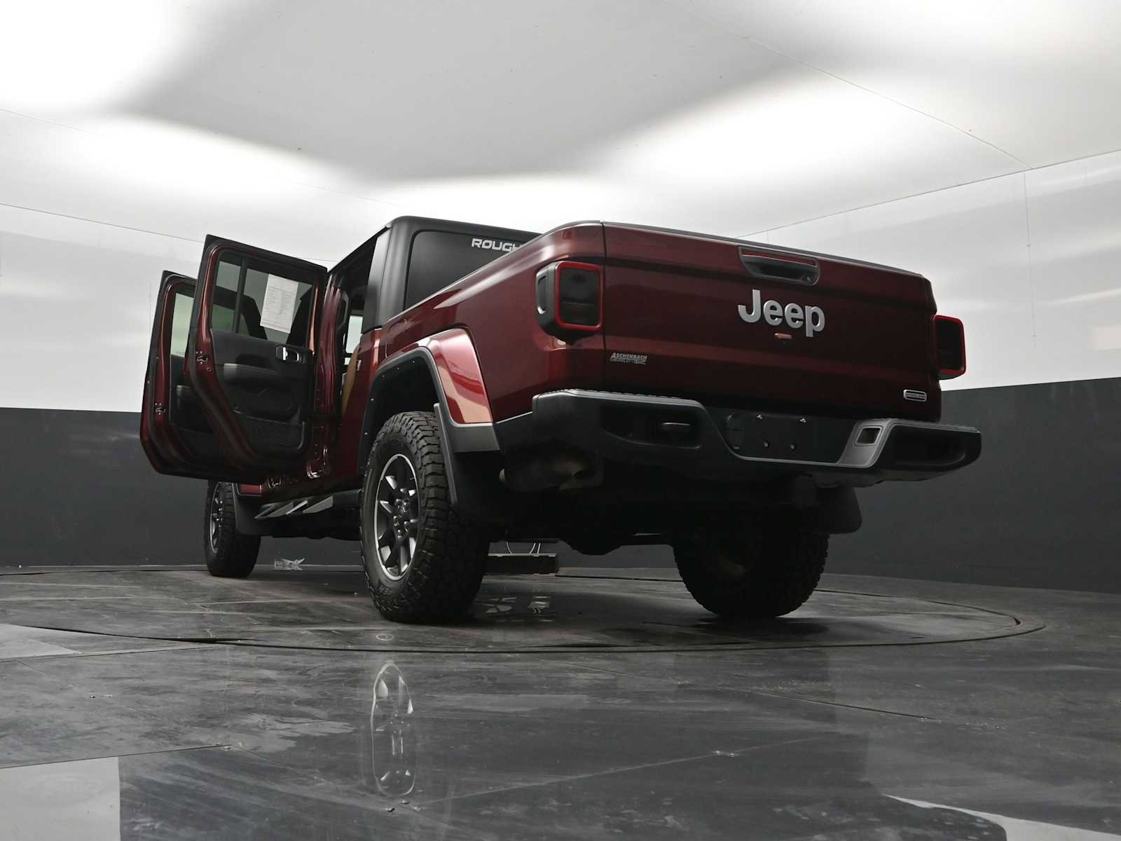 Used 2021 Jeep Gladiator Overland w/ Popular Equipment Package AWD/4WD image 31