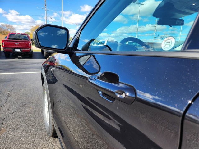 New 2026 Ford Explorer Active image 33