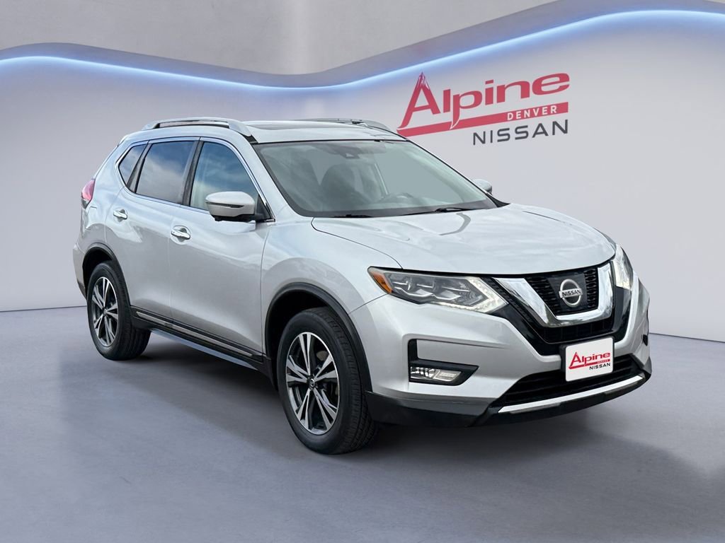 Used 2017 Nissan Rogue SL w/ SL Premium Package image 7