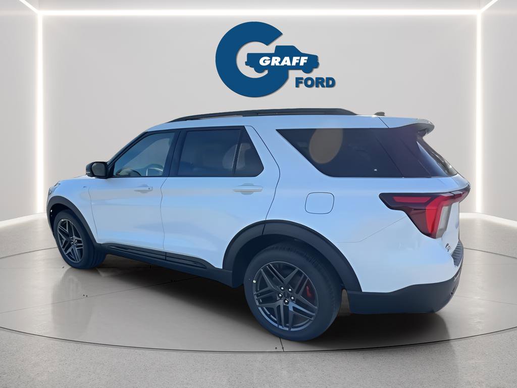 New 2026 Ford Explorer ST-Line w/ ST-Line Street Pack image 4