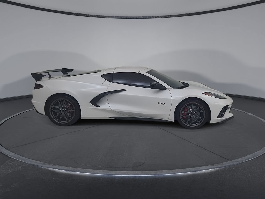 Used 2023 Chevrolet Corvette Stingray Premium Cpe w/ Z51 Performance Package RWD image 19