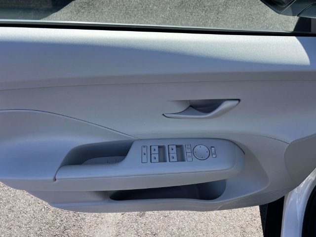 Certified 2026 Hyundai Kona SEL Sport AWD/4WD image 17