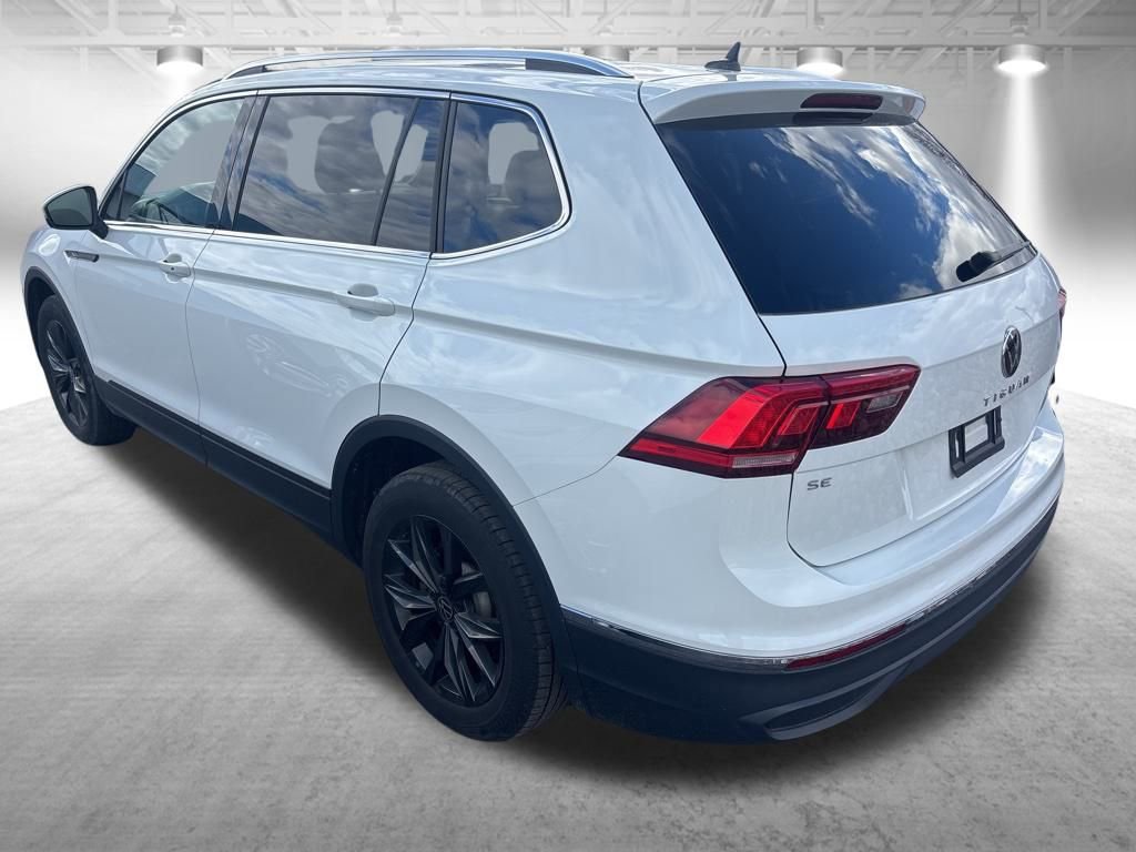 Used 2024 Volkswagen Tiguan SE image 6