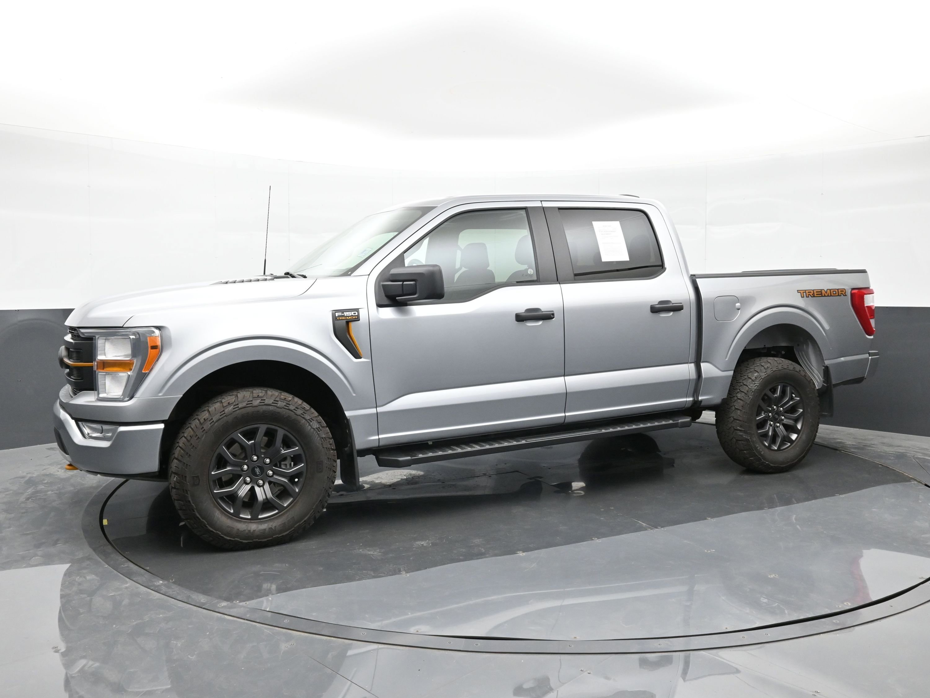 Used 2022 Ford F150 Tremor w/ Trailer Tow Package image 4