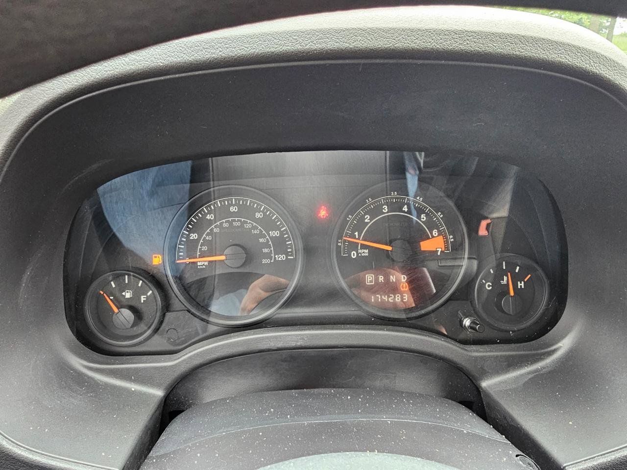 Used 2014 Jeep Compass Sport w/ Power Value Group FWD image 32