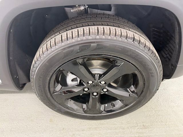 New 2026 Jeep Grand Cherokee Limited image 4