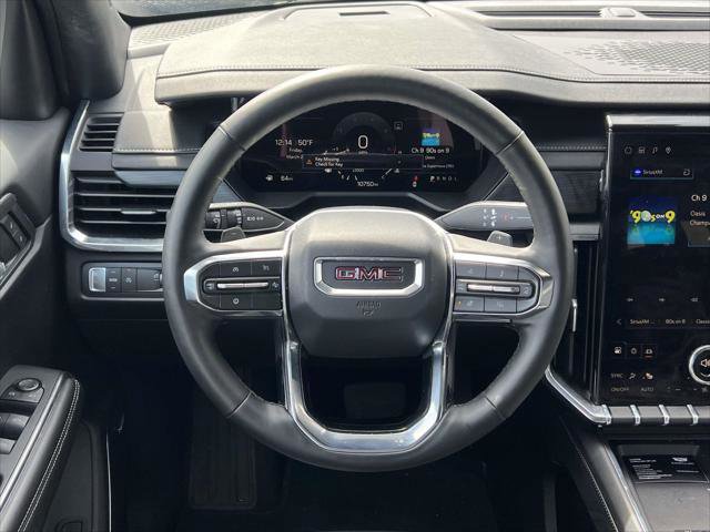 Used 2025 GMC Acadia Elevation w/ Elevation Premium Package image 13