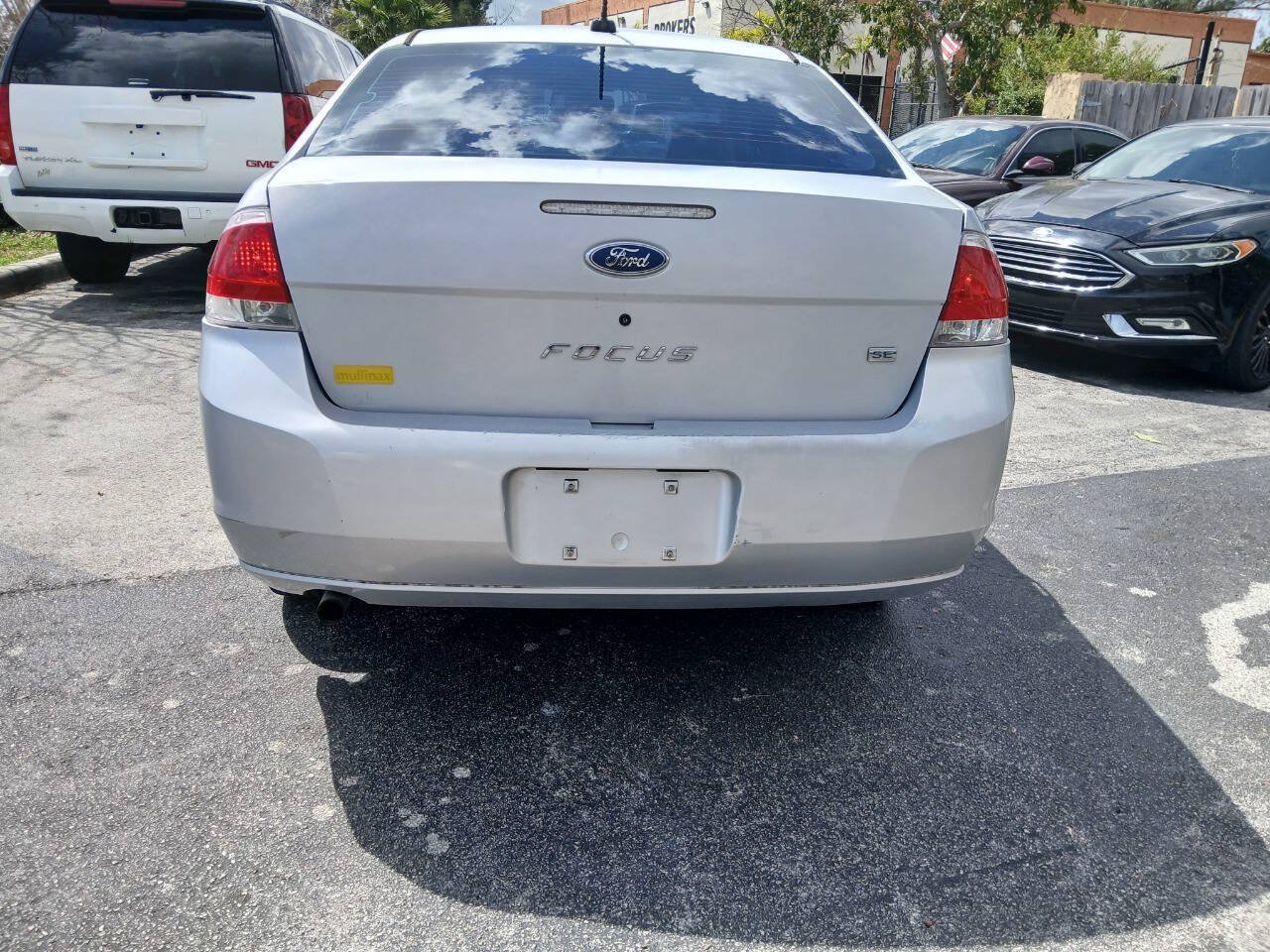 Used 2008 Ford Focus SE FWD image 5
