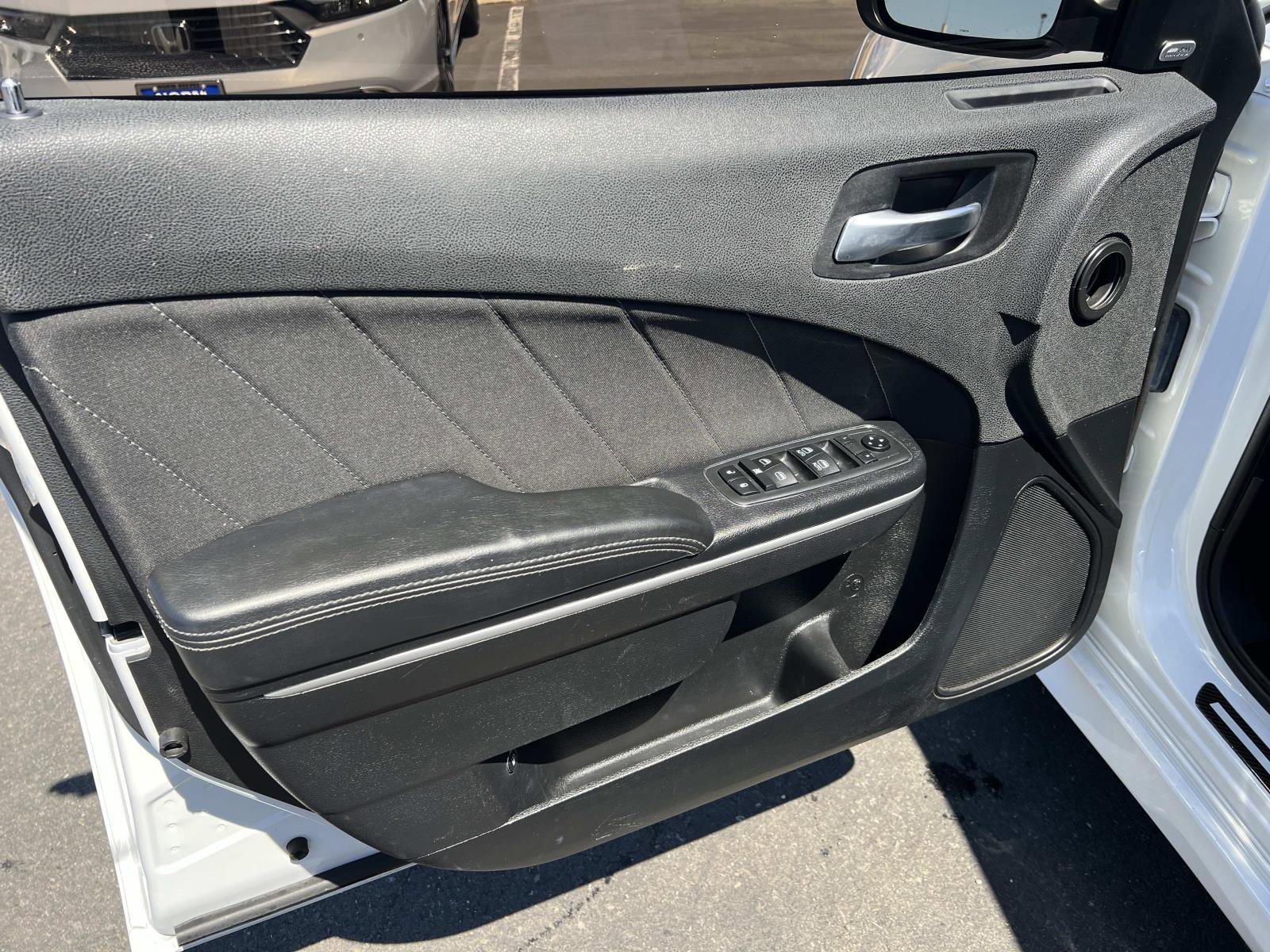 Used 2019 Dodge Charger GT image 6