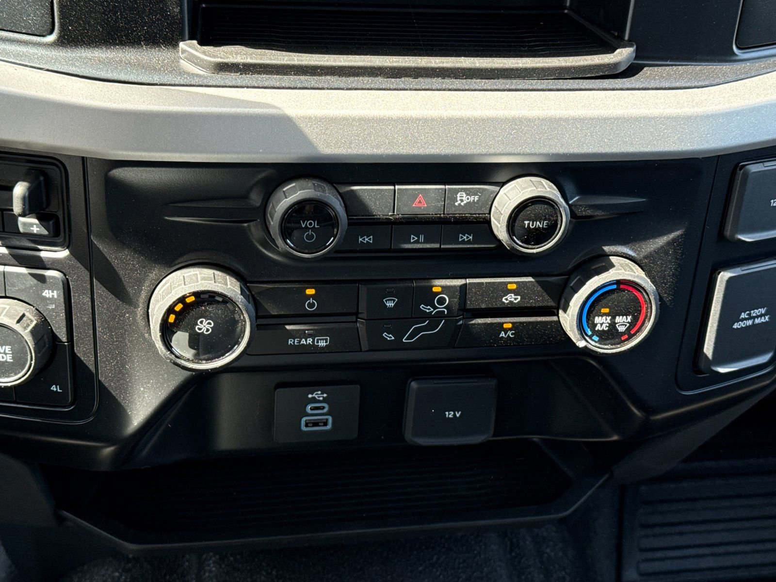 New 2026 Ford F550 4x4 Crew Cab Super Duty image 19