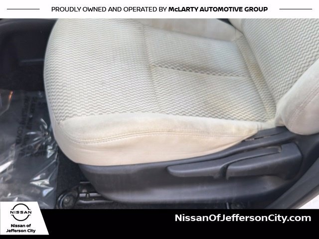 Used 2016 Nissan Versa Note SV FWD image 19