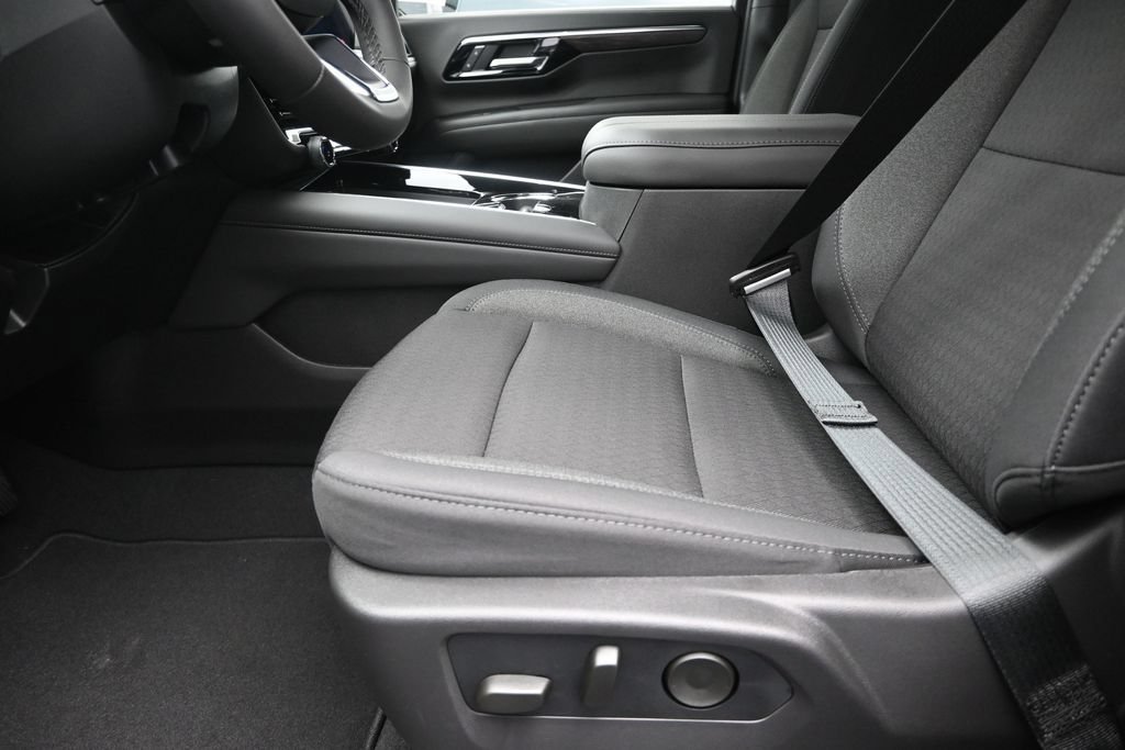 New 2026 Chevrolet Tahoe LS w/ Max Trailering Package AWD/4WD image 13