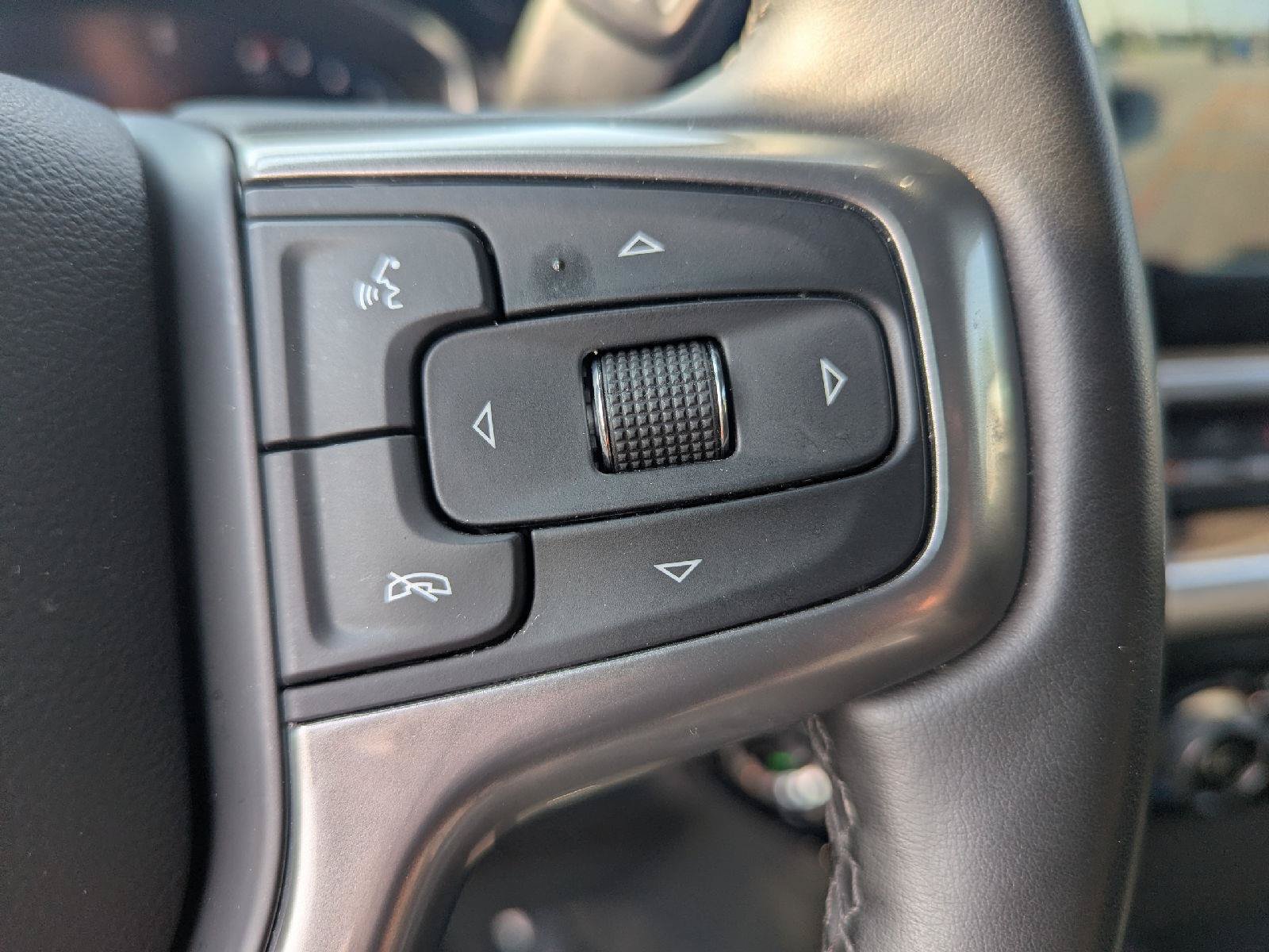 Used 2025 Chevrolet Silverado 2500 LT w/ Convenience Package AWD/4WD image 20