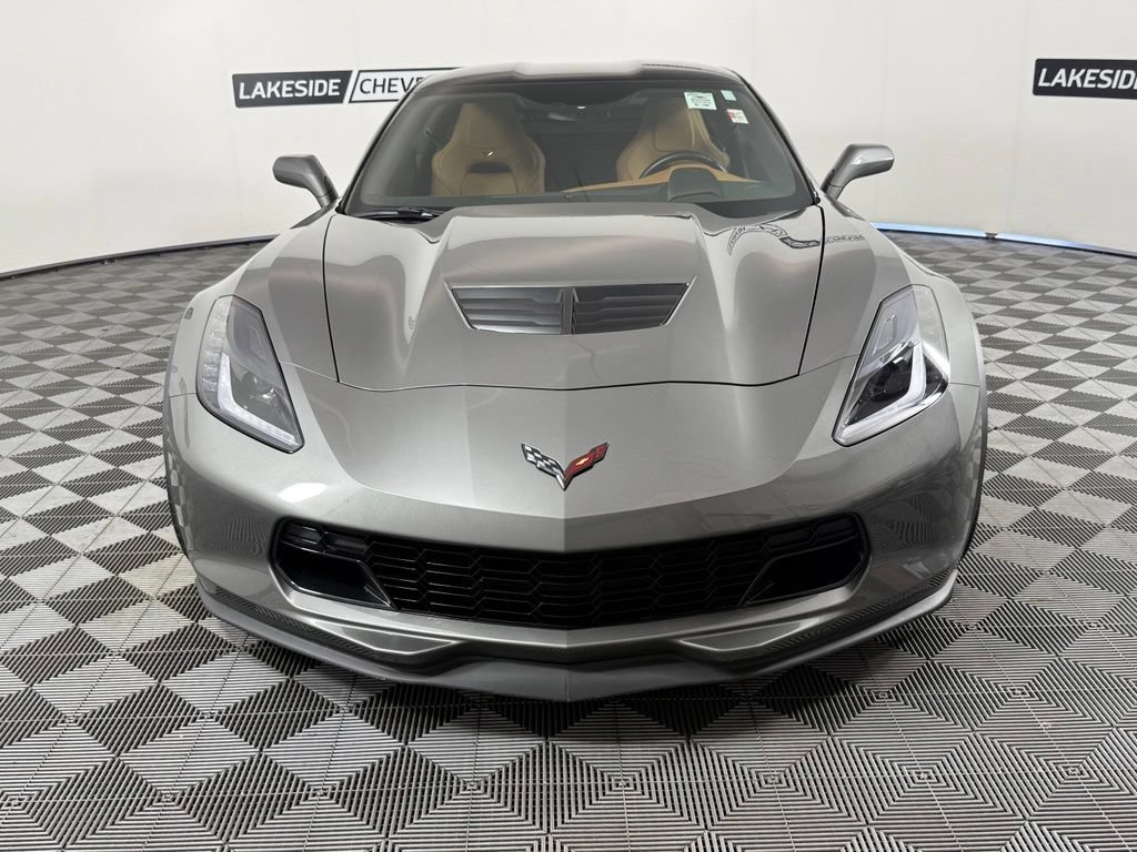 Used 2015 Chevrolet Corvette Z06 w/ 3LZ Preferred Equipment Group RWD image 9