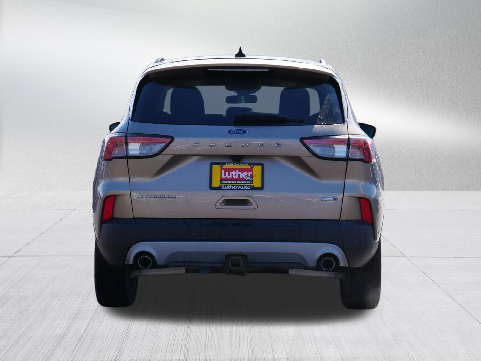 Used 2020 Ford Escape Titanium image 6