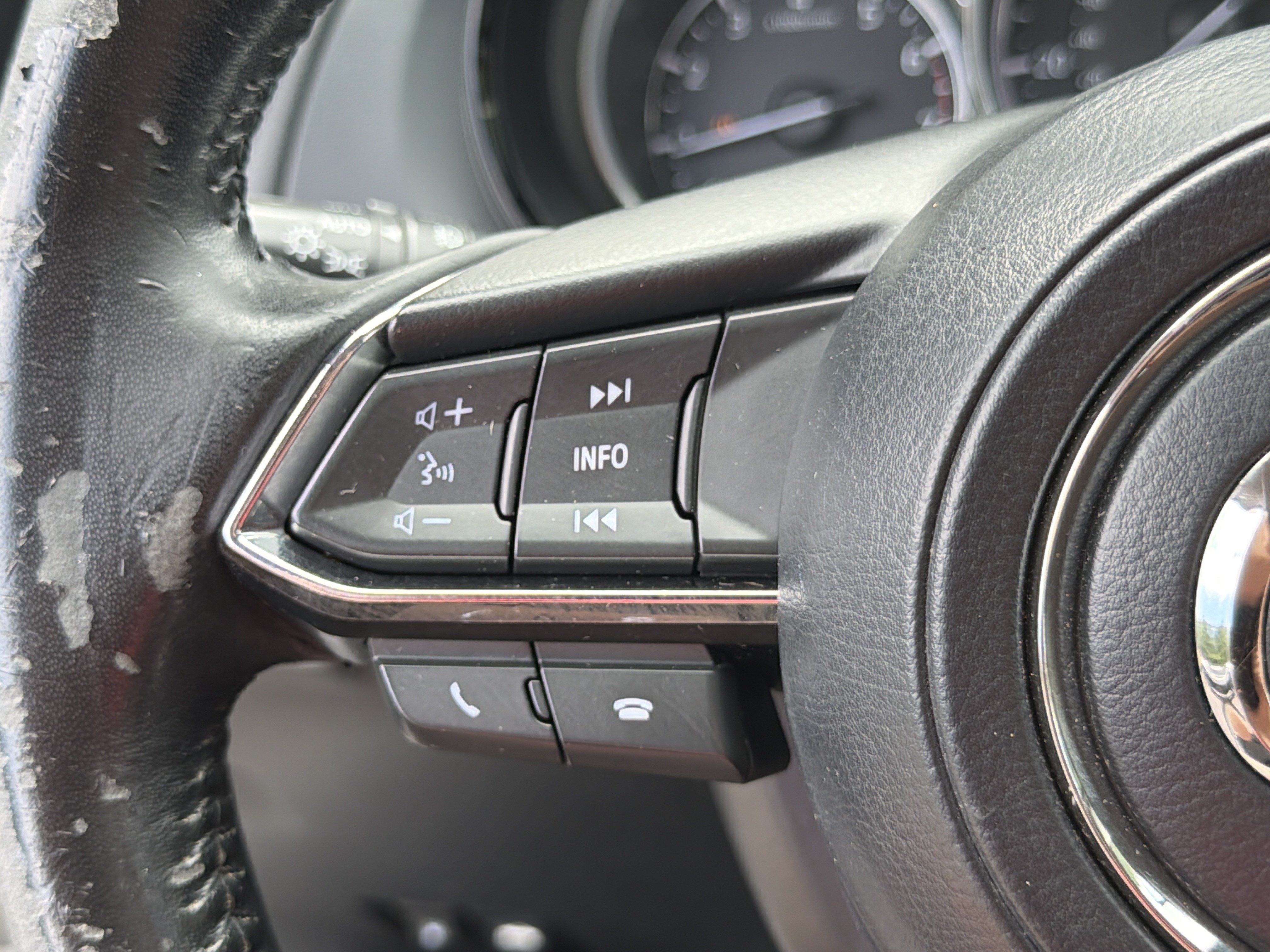 Used 2018 MAZDA CX-9 Touring w/ Touring Premium Package AWD/4WD image 25