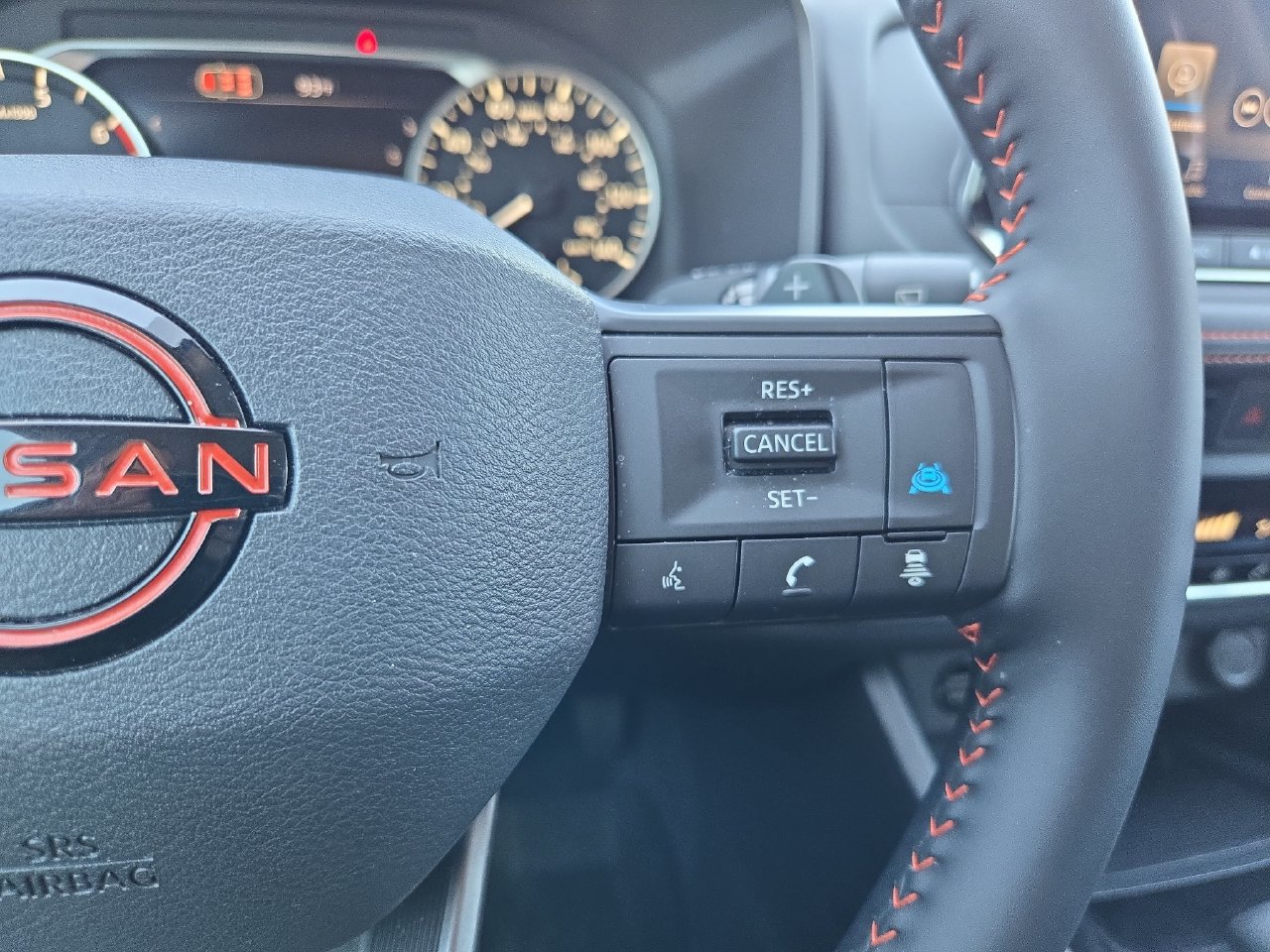 Certified 2026 Nissan Rogue SV AWD/4WD image 18