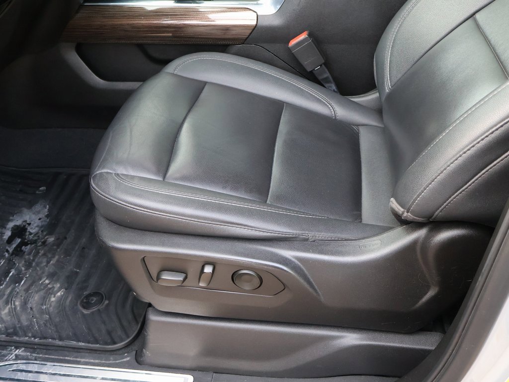 Certified 2022 Chevrolet Silverado 1500 RST w/ RST All Star Premium Package image 45