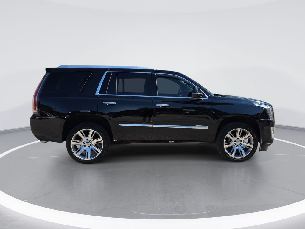 Used 2015 Cadillac Escalade Premium AWD/4WD image 2