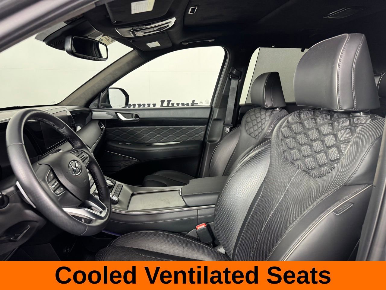 Used 2022 Hyundai Palisade Calligraphy w/ Winter Package FWD image 16