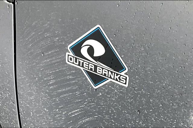 New 2025 Ford Bronco Sport Outer Banks image 9