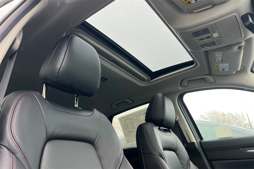New 2025 MAZDA CX-5 Carbon Edition image 18