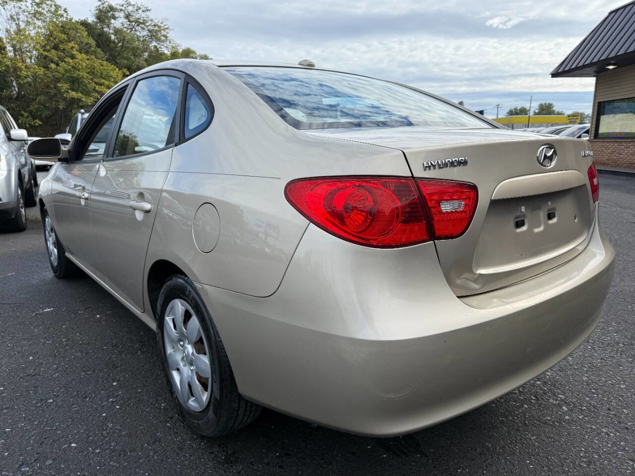 Used 2008 Hyundai Elantra SE FWD image 7