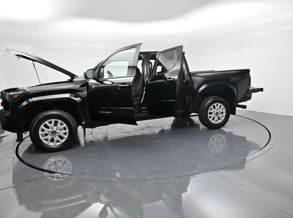 Used 2025 Toyota Tacoma SR5 image 51