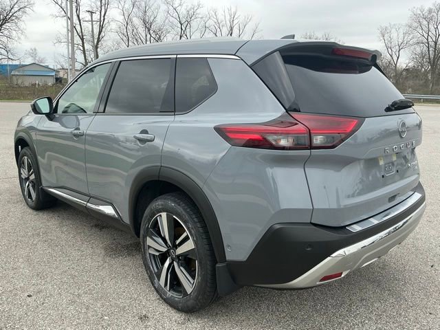 Used 2023 Nissan Rogue Platinum w/ Platinum Premium Package image 4