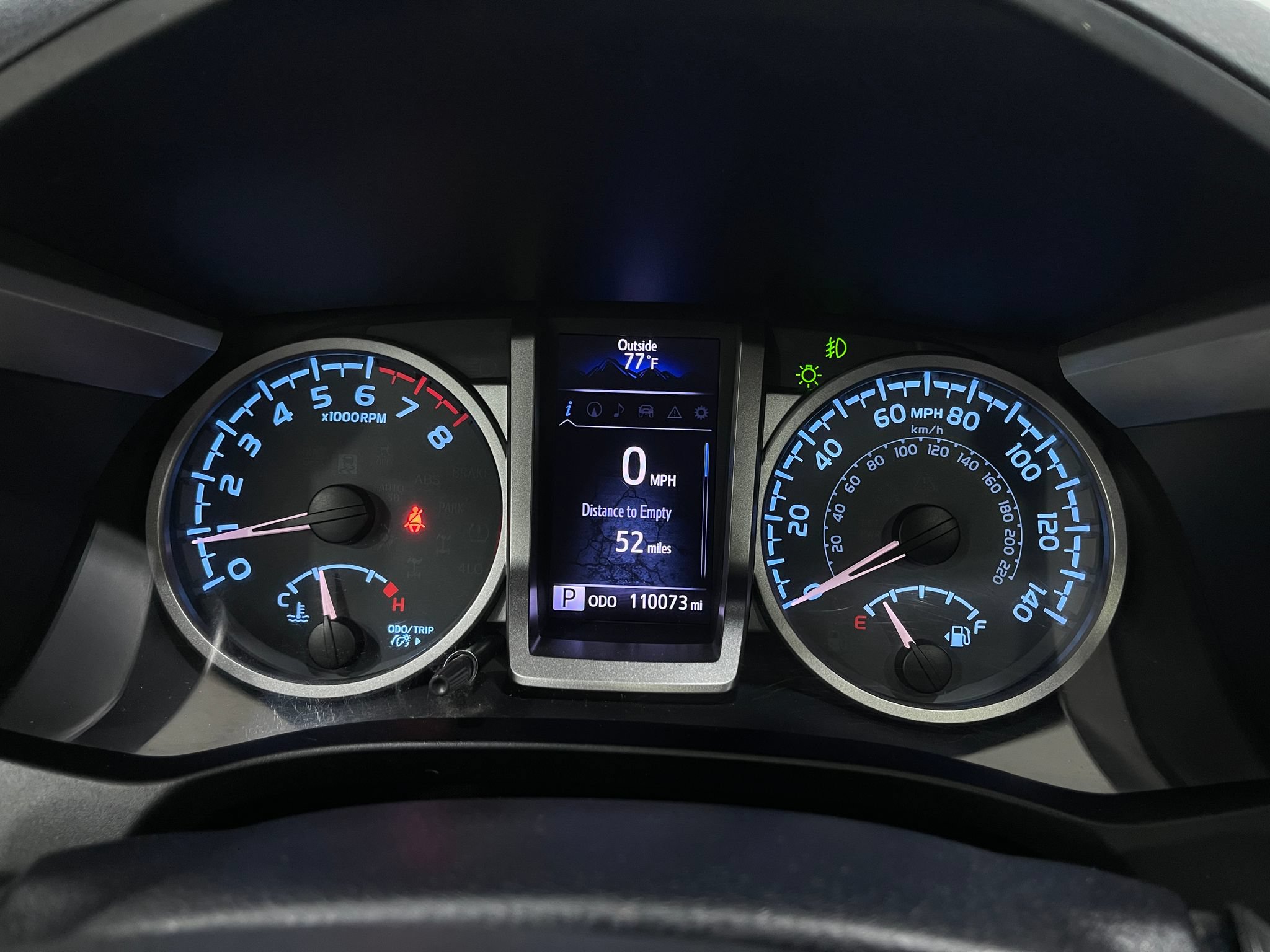 Used 2017 Toyota Tacoma Limited w/ Tow Package AWD/4WD image 22