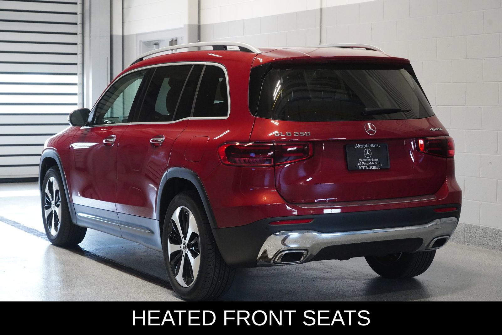 New 2026 Mercedes-Benz GLB 250 4MATIC image 6