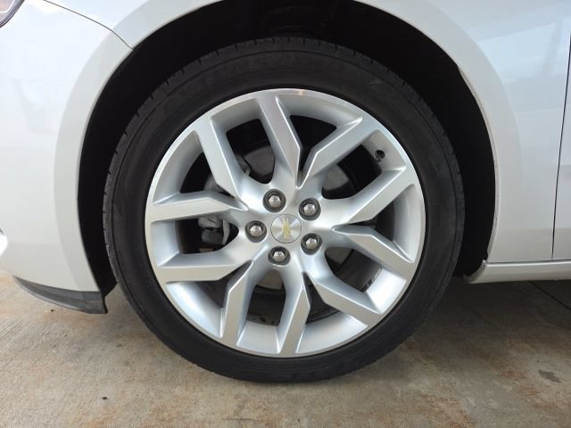 Used 2019 Chevrolet Impala Premier w/ Premier Convenience Package FWD image 63
