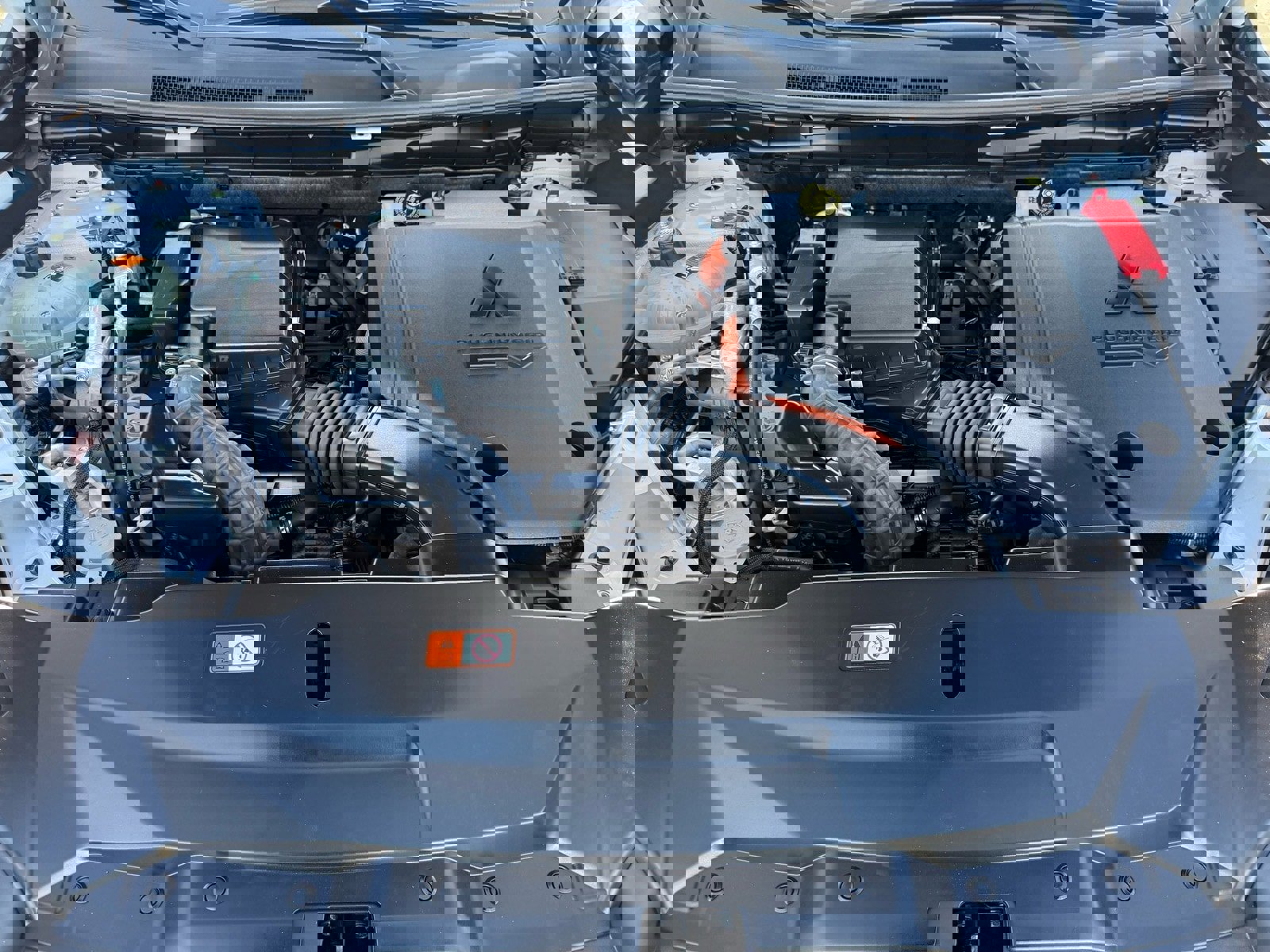 Used 2024 Mitsubishi Outlander 4WD Plug-In Hybrid image 37