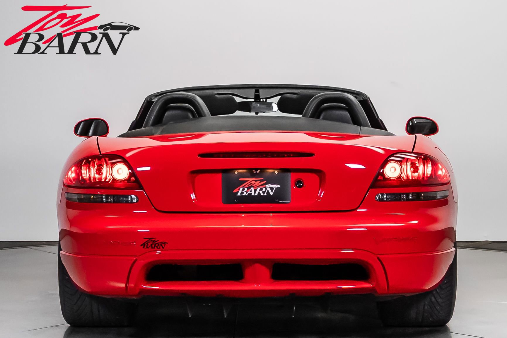 Used 2005 Dodge Viper SRT-10 RWD image 4