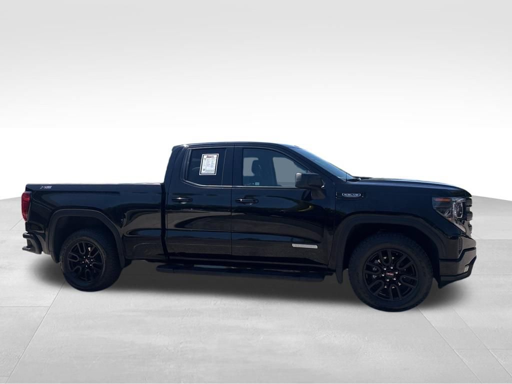 Used 2022 GMC Sierra 1500 Elevation w/ X31 Off-Road Package image 11