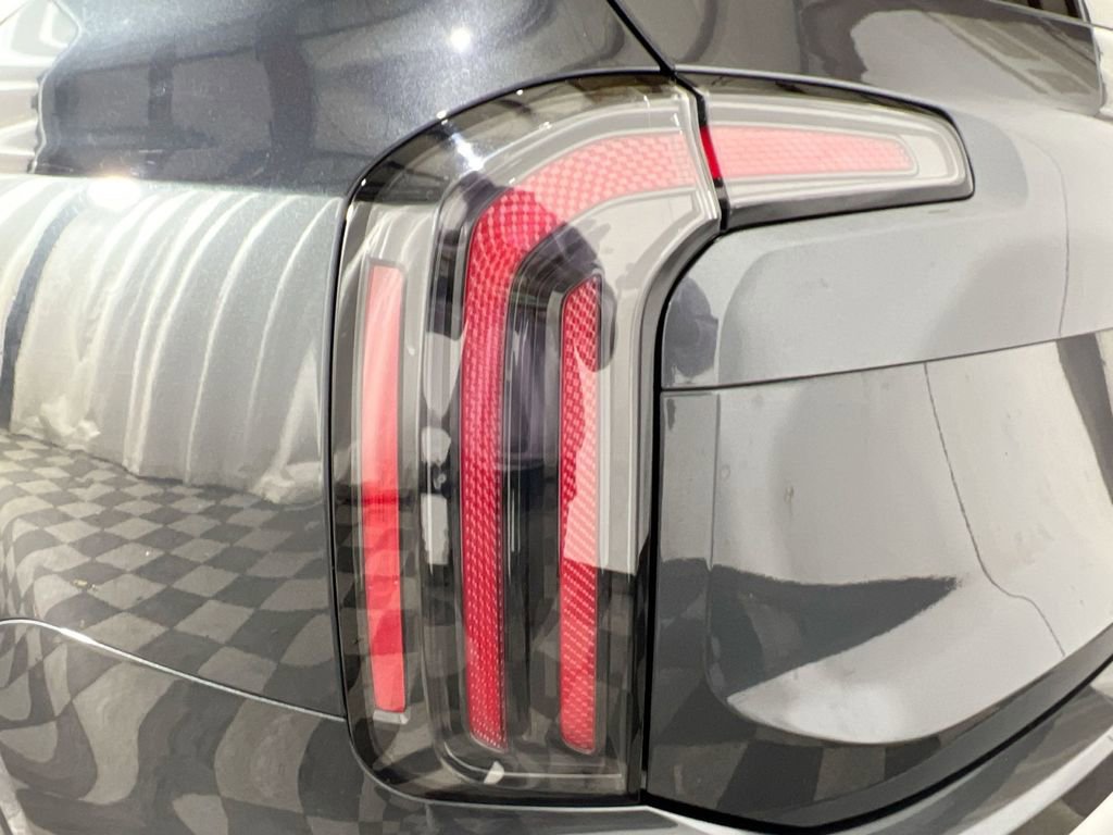 Used 2023 Kia Telluride SX Prestige image 16