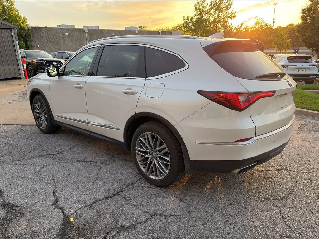 Used 2023 Acura MDX SH-AWD w/ Advance Package image 7