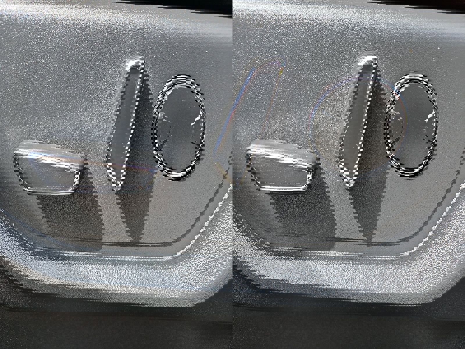 Used 2024 Ford Expedition Limited image 21