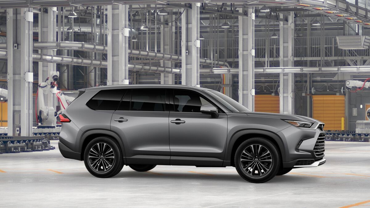New 2026 Toyota Grand Highlander AWD Hybrid image 13
