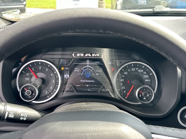 New 2027 RAM 1500 4x4 Crew Cab image 21