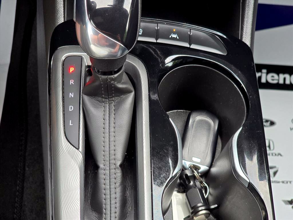 Used 2025 Buick Envista Sport Touring FWD image 21